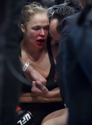 Ronda Rousey, noqueada por primera vez en su carrera