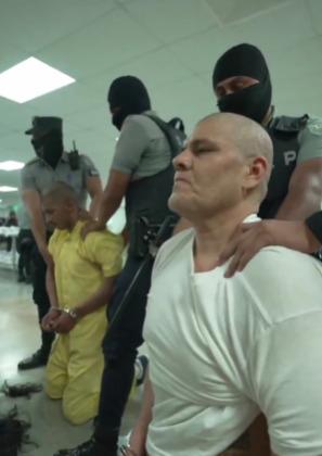 El Salvador recibe los primeros deportados de EEUU para ser encarcelados