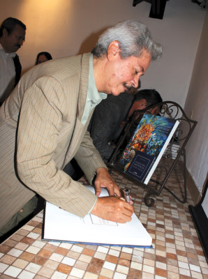 Presentan 'Constructores artísticos entre siglos”