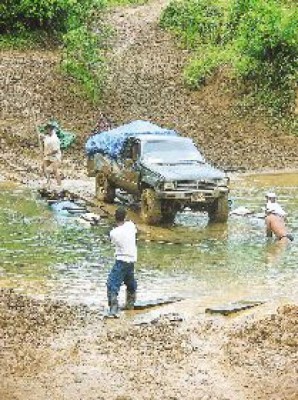 Construirán carretera a Gracias a Dios