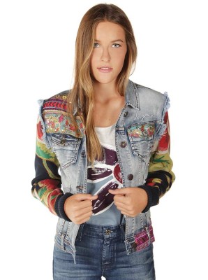 Guía para lucir una chamarra de mezclilla