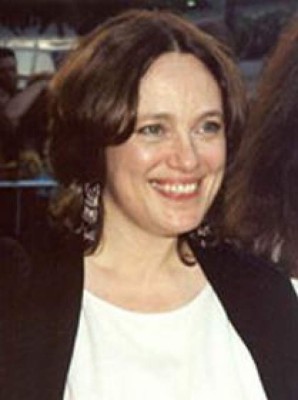 Fallece la madre de Angelina Jolie