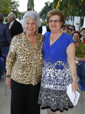 Afife Kattán de Larach es homenajeada por Banco del País