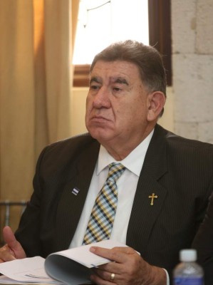 Emisores de tarjetas de crédito crecerán 2.3%