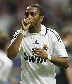 El exjugador fue sentenciado a nueve años de prisión en Brasil. También participaron su amigo Ricardo Falco y otros cuatro individuos, cuya identidad no fue revelada. 