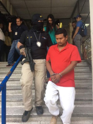 Niña de 12 años señala a su padre de haber abusado sexualmente de ella