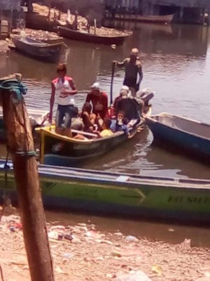 Los curiles ponen sabor a los paseos por el sur de Honduras