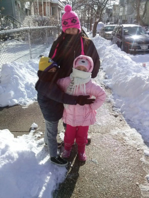 Fotos de hondureños afectados por la tormenta de nieve en EUA