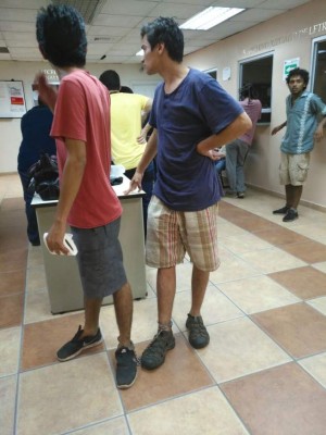 Dictan medidas sustitutivas a 15 miembros del MEU