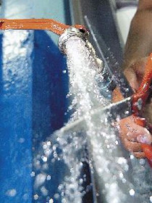 Incrementan tarifas de agua potable