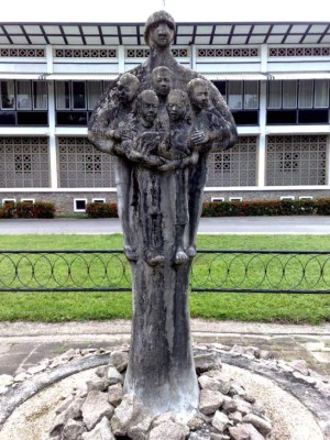 Surinam, verdadera Babel