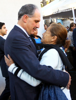 Trabajo y honestidad ofrece Asfura