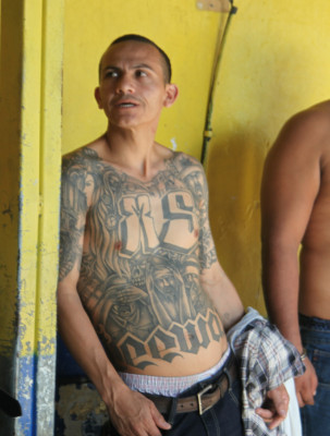 Detienen a mareros y decomisan armas en operativos en San Pedro Sula
