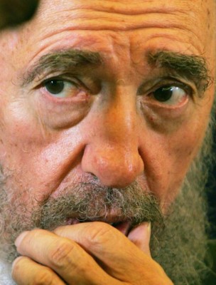 Castro advierte a EUA que 'no tendrán jamás a Cuba'