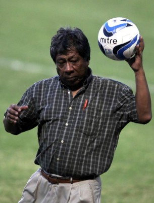 Ramón Maradiaga sigue 'fijo' en la dirección técnica del Vida