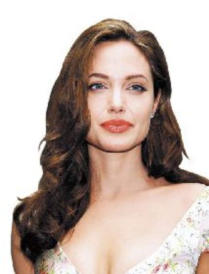 Quiere que Angelina pose para Playboy