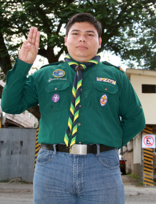 De ayudante de albañil a dirigente Scout