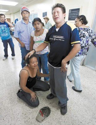 Llegó en busca de salud a hospital y la asaltaron