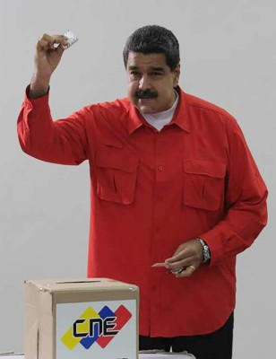 Maduro consolida su golpe a la democracia en Venezuela