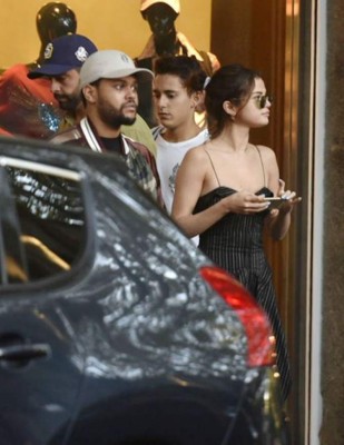 Selena Gómez y The Weeknd romanceando en Buenos Aires