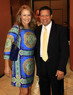 Velada de distinción para Karim Qubain