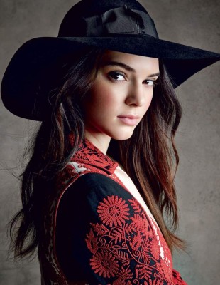 Nombran a Kendall Jenner modelo del momento