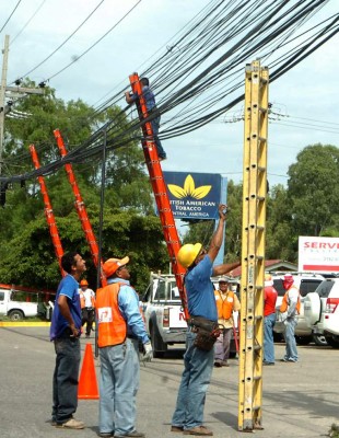 Fusina hará operativos para disminuir robo de cables de Hondutel