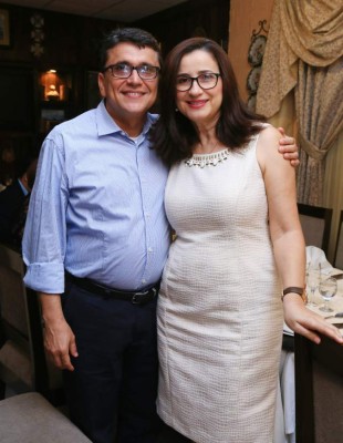 La boda de Andrea Abujieres y Mario Eduardo Fasquelle