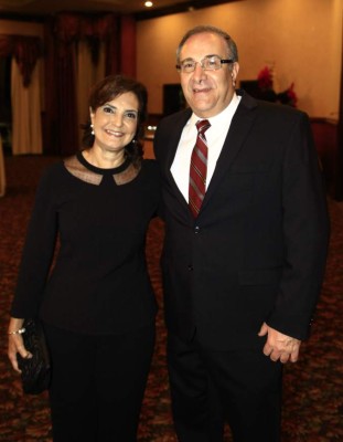 Velada de distinción para Karim Qubain