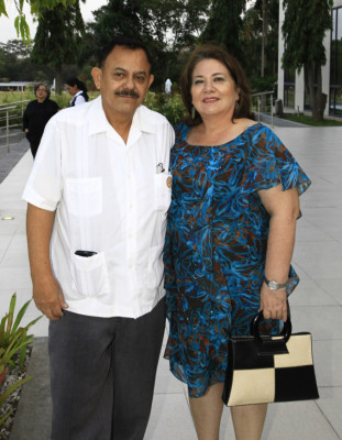 Erdulfo Laínez es homenajeado por Banco del País