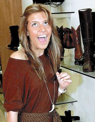 De romance con mánager de 'El Sol”