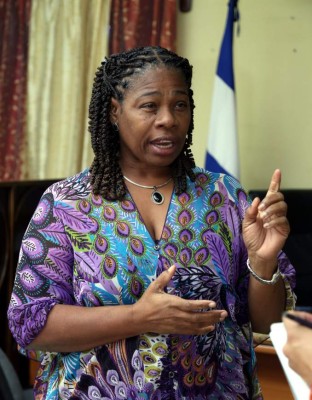 600 escolares hondureños vuelven a clases tras deportación