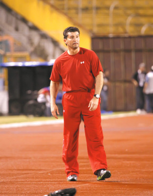 'Chepo” de la Torre ya es el entrenador de México