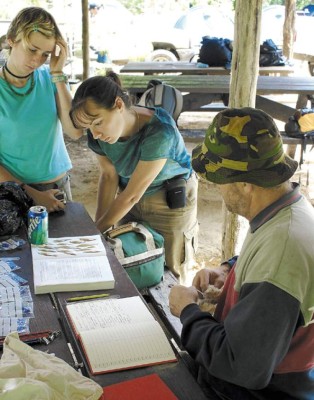 Ingleses descubren más especies en El Cusuco