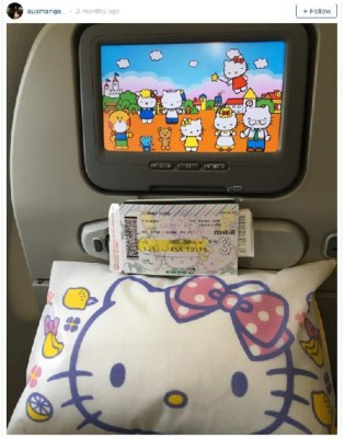 Un avión inspirado en Hello Kitty