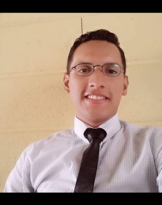 Quedan 4 finalistas del premio Quetglas