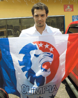 Grandizoli, nuevo fichaje albo, ya está en Honduras