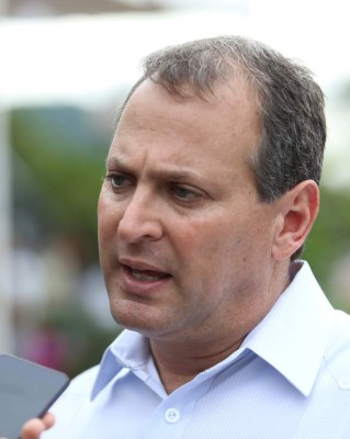 La DEI acuerda seguir socializando régimen de facturación a empresas