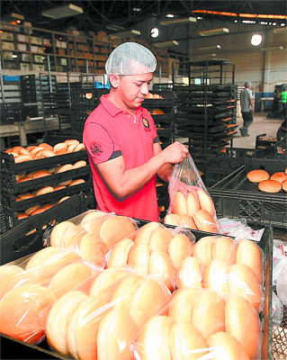 Congreso de Honduras dice que pan blanco no pagará impuesto