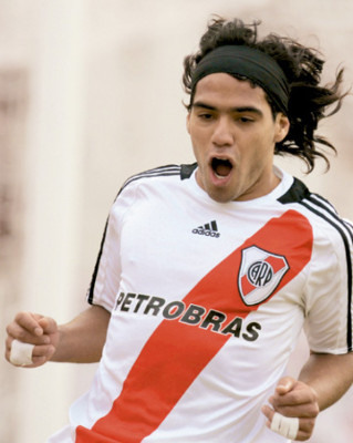 Arde el super clásico