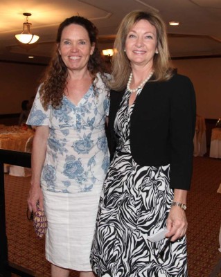 Fraternidad capitalina en un alegre almuerzo