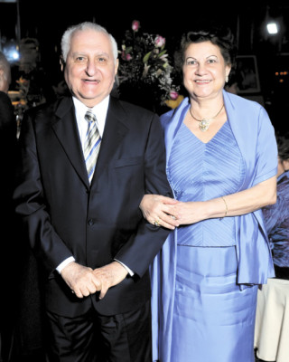 Vivir en Rosa: Cuatro historias de amor eterno