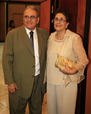 Velada de distinción para Karim Qubain