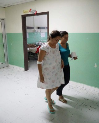 'Esta es una nueva vida para las dos”: madre que donó riñón a su hija