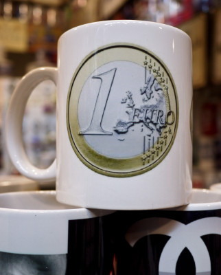 La 'troika” revisará la asistencia a España