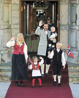 Noruega celebra su día real