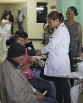 Se disparan los casos de dengue, según Salud