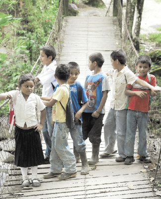 Carencias educativas al desnudo en El Merendón