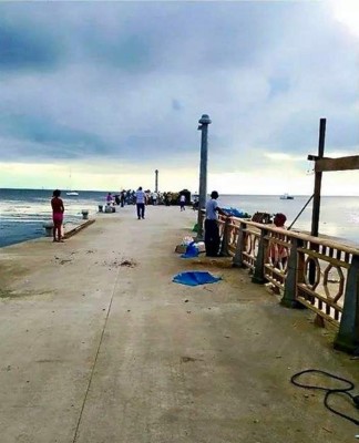 Utila estrena hoy muelle para ferris y cruceros pequeños