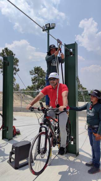 El Bici Canopy de Santa Rosa es parte de un proyecto de promoción de turismo que ha emprendido la ciudad.